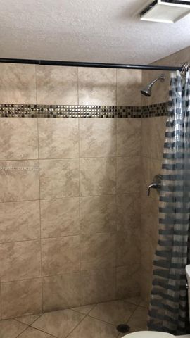 104 Gardens Dr 203, Pompano Beach, FL 33069