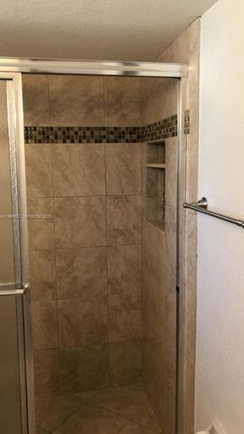 104 Gardens Dr 203, Pompano Beach, FL 33069