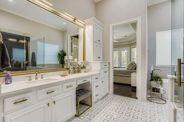 31 Glenleigh Place, The Woodlands, TX 77381