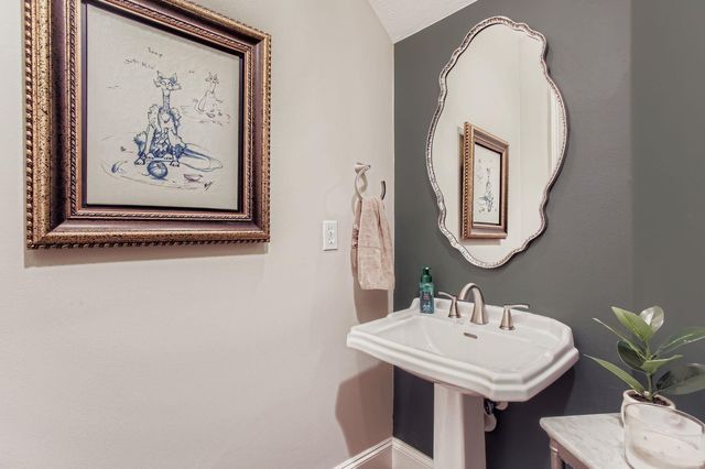 31 Glenleigh Place, The Woodlands, TX 77381