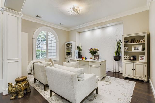 31 Glenleigh Place, The Woodlands, TX 77381