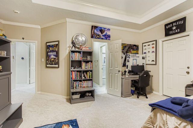 31 Glenleigh Place, The Woodlands, TX 77381