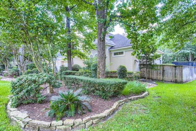 31 Glenleigh Place, The Woodlands, TX 77381