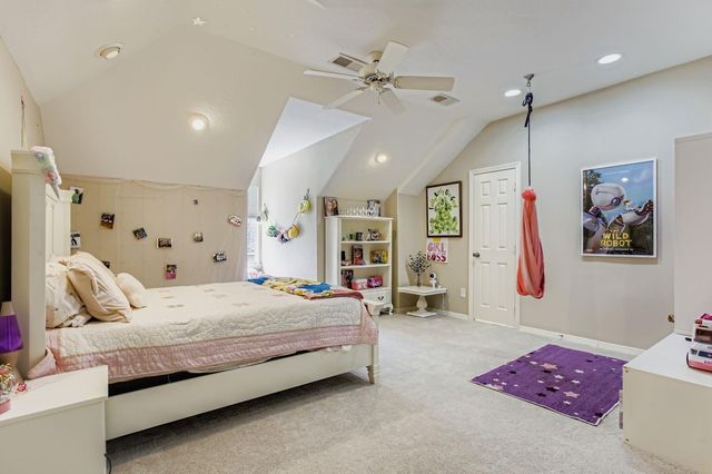 31 Glenleigh Place, The Woodlands, TX 77381