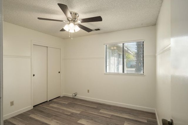 3110 Ezie, Clovis, CA 93611