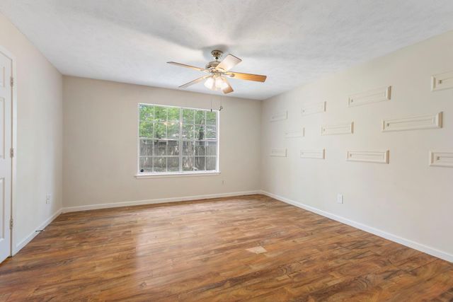 12106 Gray Oak Place, The Woodlands, TX 77380