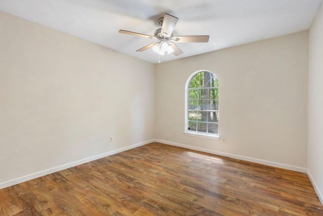 12106 Gray Oak Place, The Woodlands, TX 77380