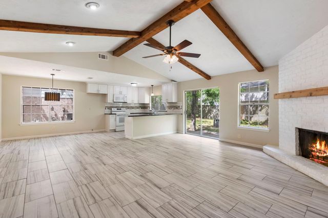 12106 Gray Oak Place, The Woodlands, TX 77380