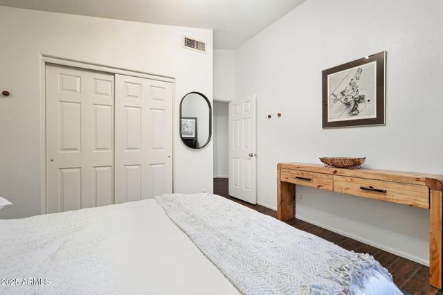 6708 E VENUE Street, Mesa, AZ 85215