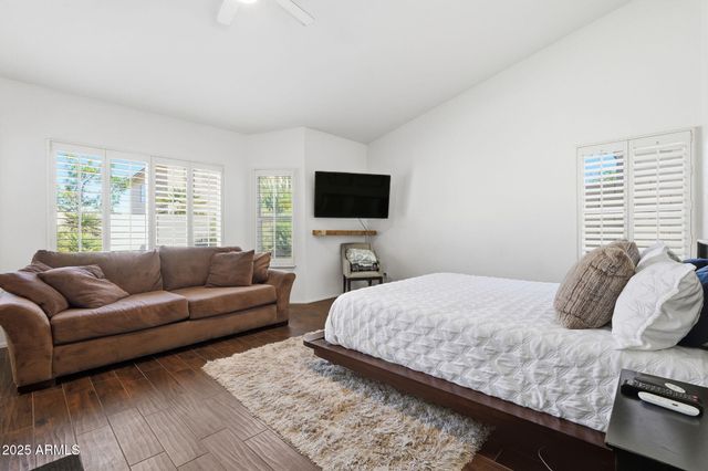 6708 E VENUE Street, Mesa, AZ 85215