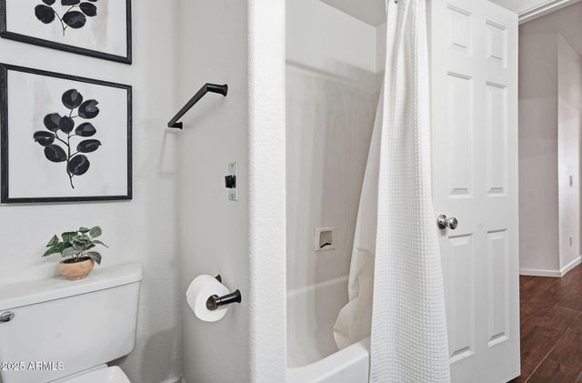 6708 E VENUE Street, Mesa, AZ 85215