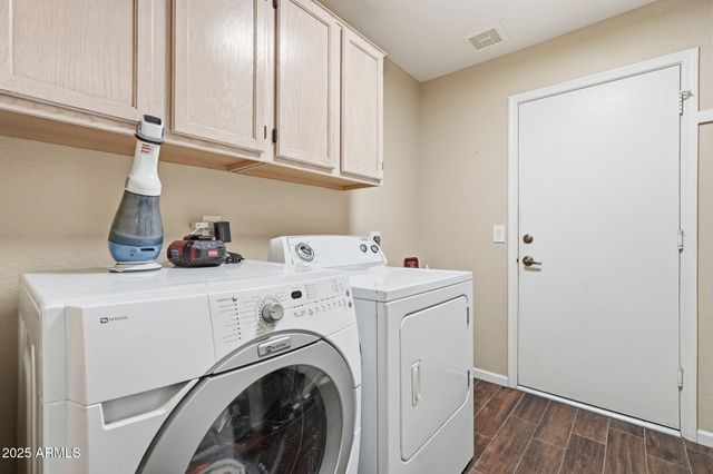 6708 E VENUE Street, Mesa, AZ 85215