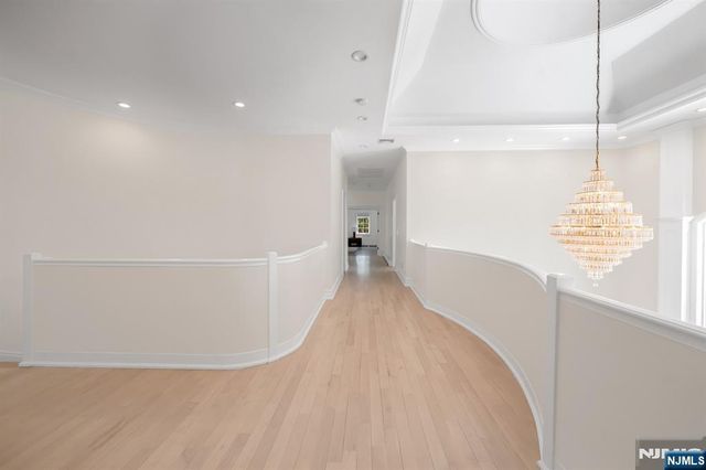 11 Alford Drive, Saddle River, NJ 07458