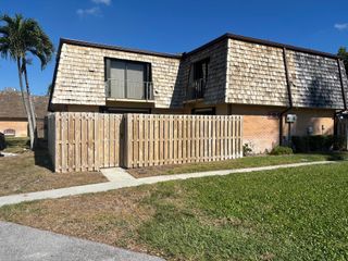 97 Lake Arbor Drive, Palm Springs, FL 33461