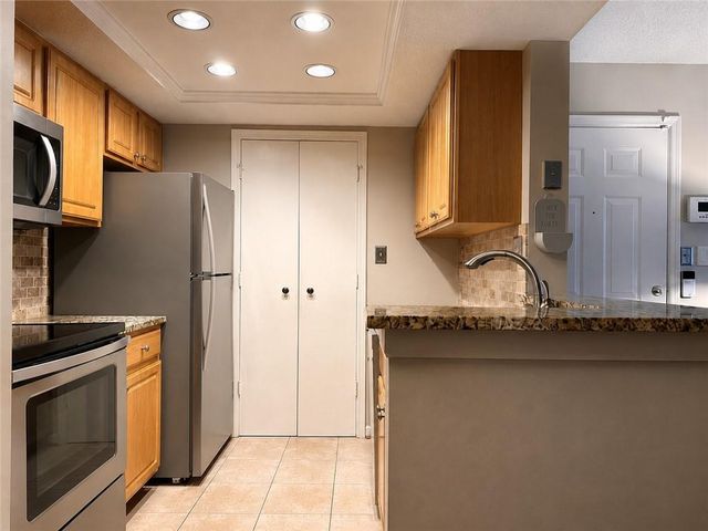 3075 Chastain Park Court NE, Atlanta, GA 30342