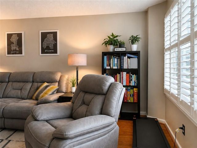 3075 Chastain Park Court NE, Atlanta, GA 30342