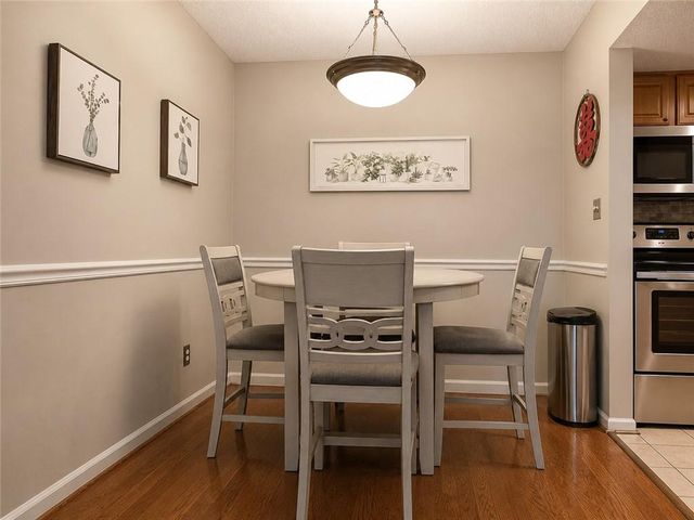 3075 Chastain Park Court NE, Atlanta, GA 30342