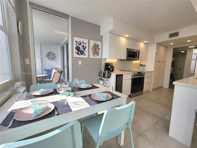 2751 S Ocean Dr 1406S, Hollywood, FL 33019
