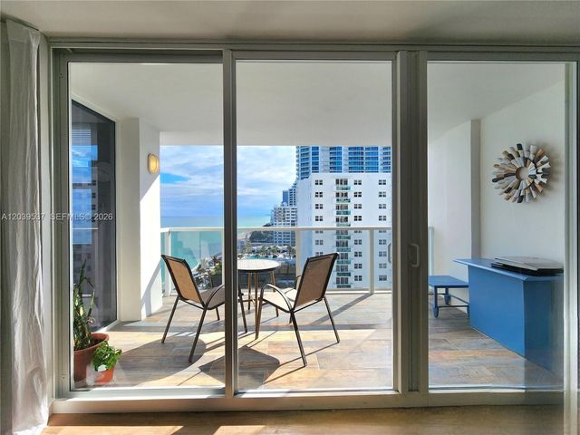 2751 S Ocean Dr 1406S, Hollywood, FL 33019