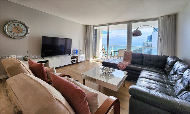 2751 S Ocean Dr 1406S, Hollywood, FL 33019