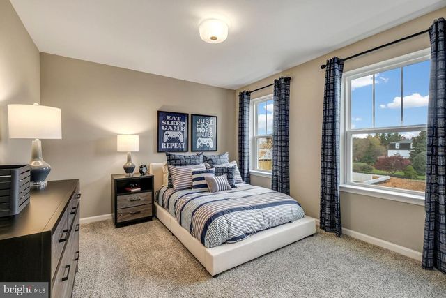 4004 MILNER RD, Nottingham, MD 21236