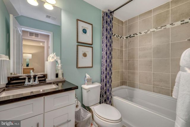 4004 MILNER RD, Nottingham, MD 21236