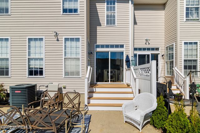 14 Osprey Lane, Bayville, NJ 08721