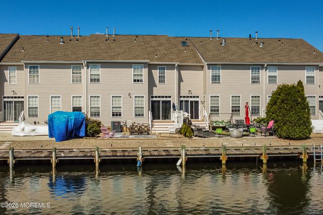 14 Osprey Lane, Bayville, NJ 08721