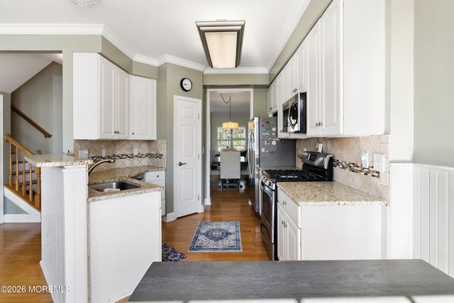 14 Osprey Lane, Bayville, NJ 08721