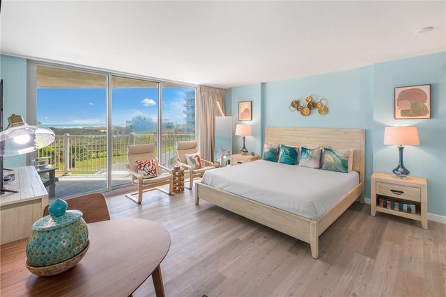 800 Sandcastle Dr 111, Port Aransas, TX 78373