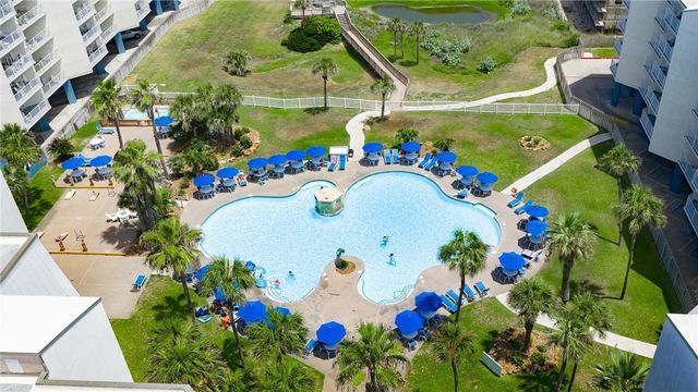 800 Sandcastle Dr 111, Port Aransas, TX 78373