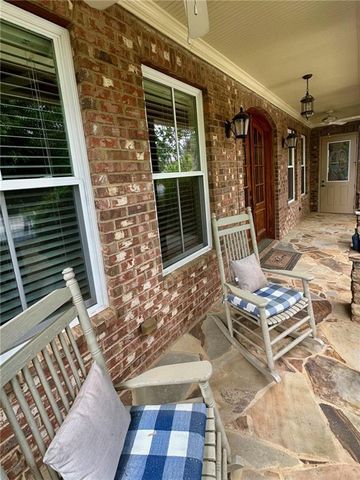 3397 Holly Glen Drive, Dacula, GA 30019