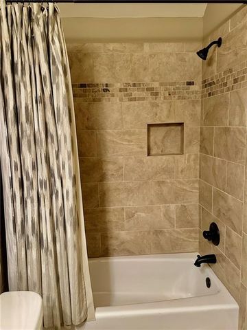 3397 Holly Glen Drive, Dacula, GA 30019