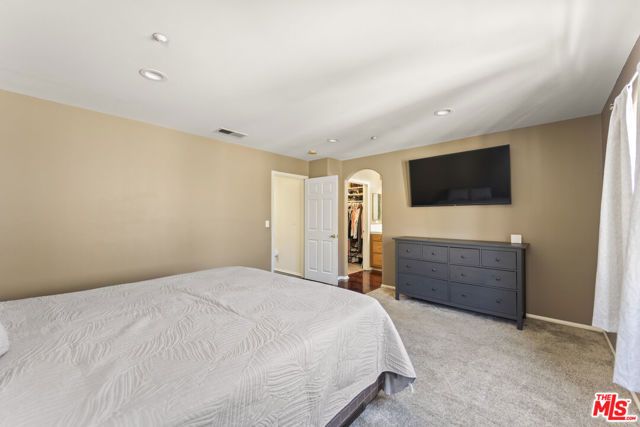 8554 Burnet Avenue 125, North Hills (los Angeles), CA 91343