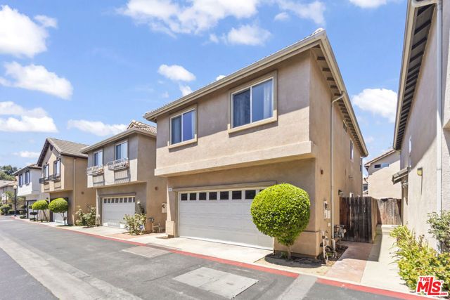 8554 Burnet Avenue 125, North Hills (los Angeles), CA 91343