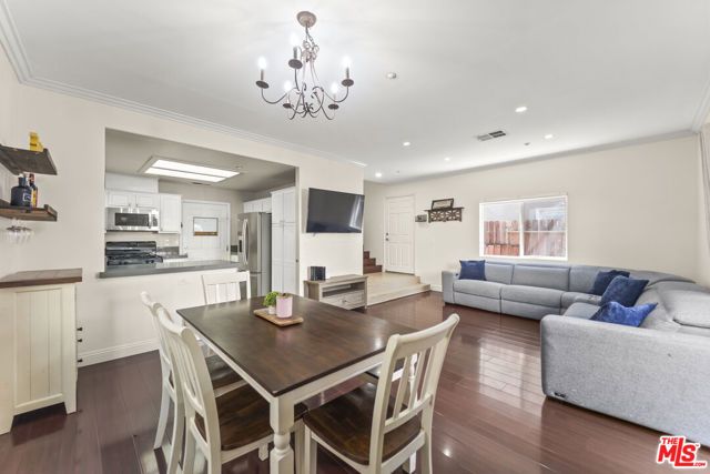 8554 Burnet Avenue 125, North Hills (los Angeles), CA 91343