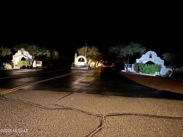 116 Calle Barrio de Tubac, Tubac, AZ 85646