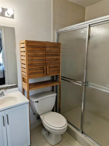 158 E Riviera Circle 158, Weston, FL 33326