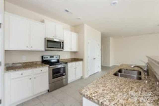 2917 Patishall Lane, Charlotte, NC 28214