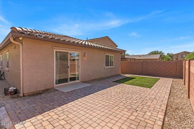 12855 N Ong Drive, Marana, AZ 85653