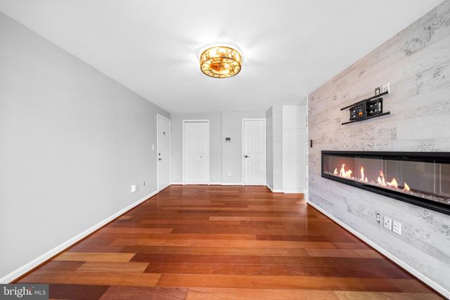 103 S CAMERON ST S, Sterling, VA 20164