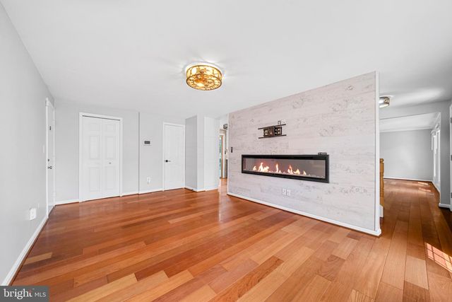 103 S CAMERON ST S, Sterling, VA 20164