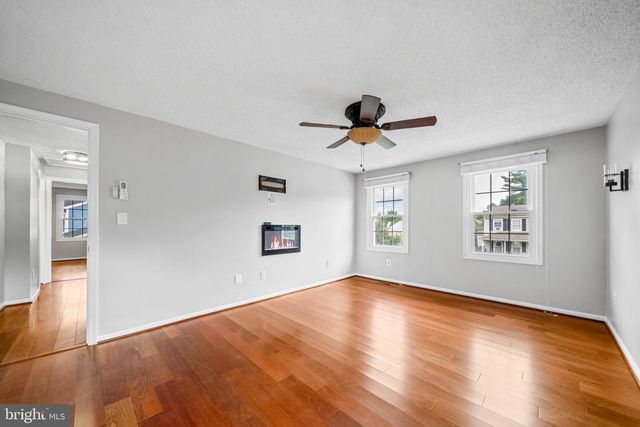 103 S CAMERON ST S, Sterling, VA 20164