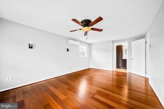 103 S CAMERON ST S, Sterling, VA 20164