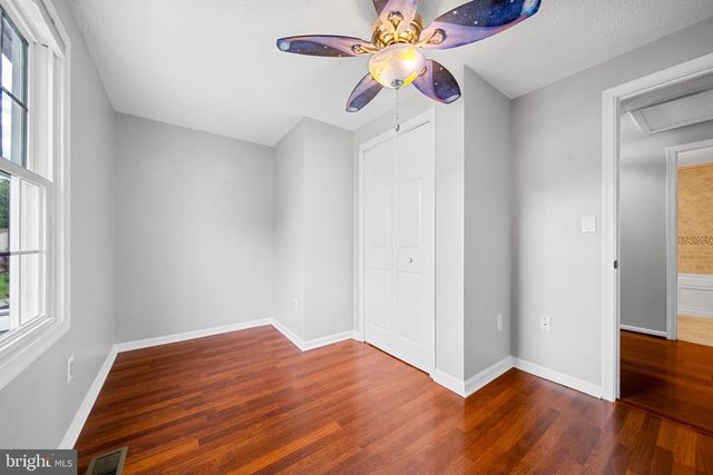 103 S CAMERON ST S, Sterling, VA 20164