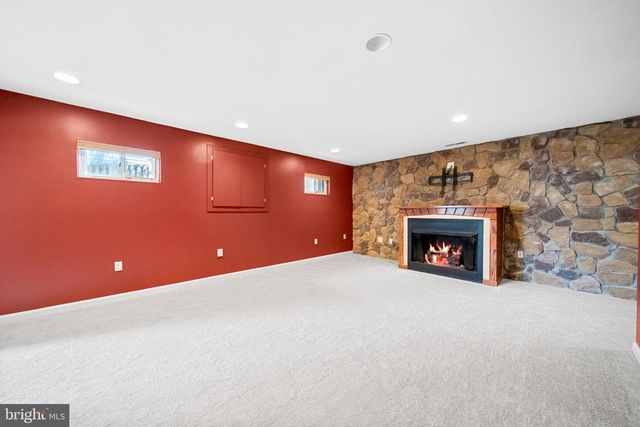 103 S CAMERON ST S, Sterling, VA 20164