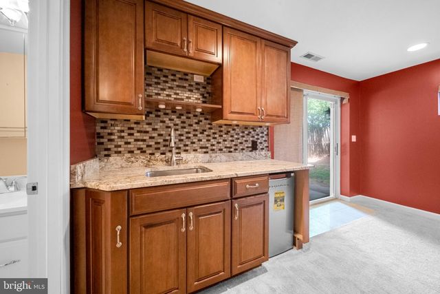 103 S CAMERON ST S, Sterling, VA 20164