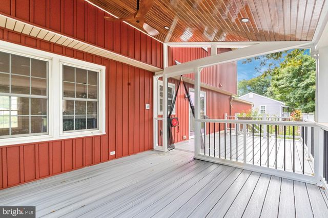 103 S CAMERON ST S, Sterling, VA 20164