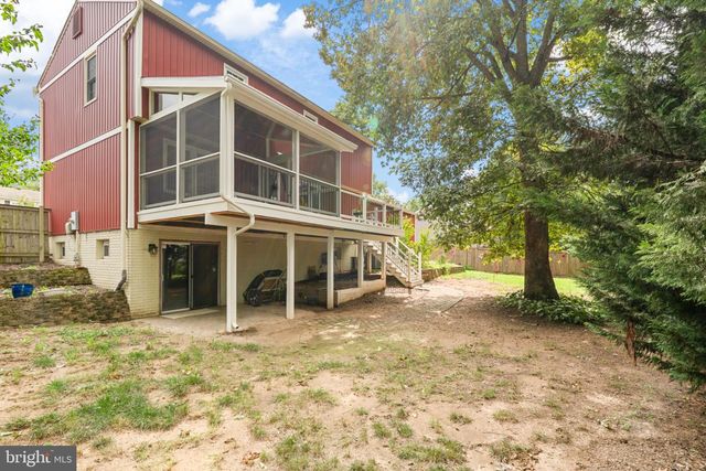 103 S CAMERON ST S, Sterling, VA 20164