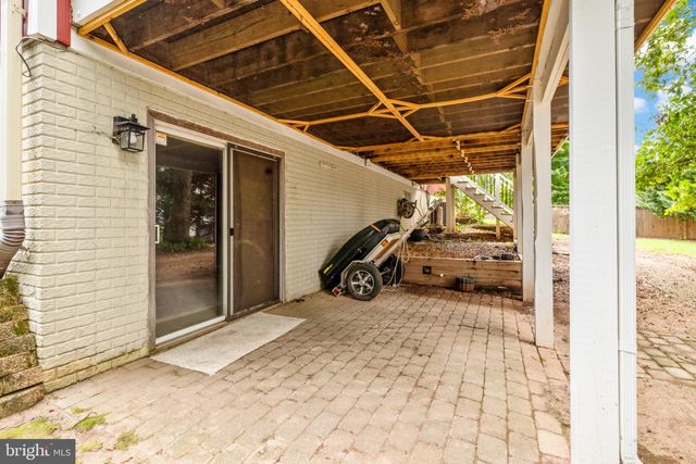 103 S CAMERON ST S, Sterling, VA 20164